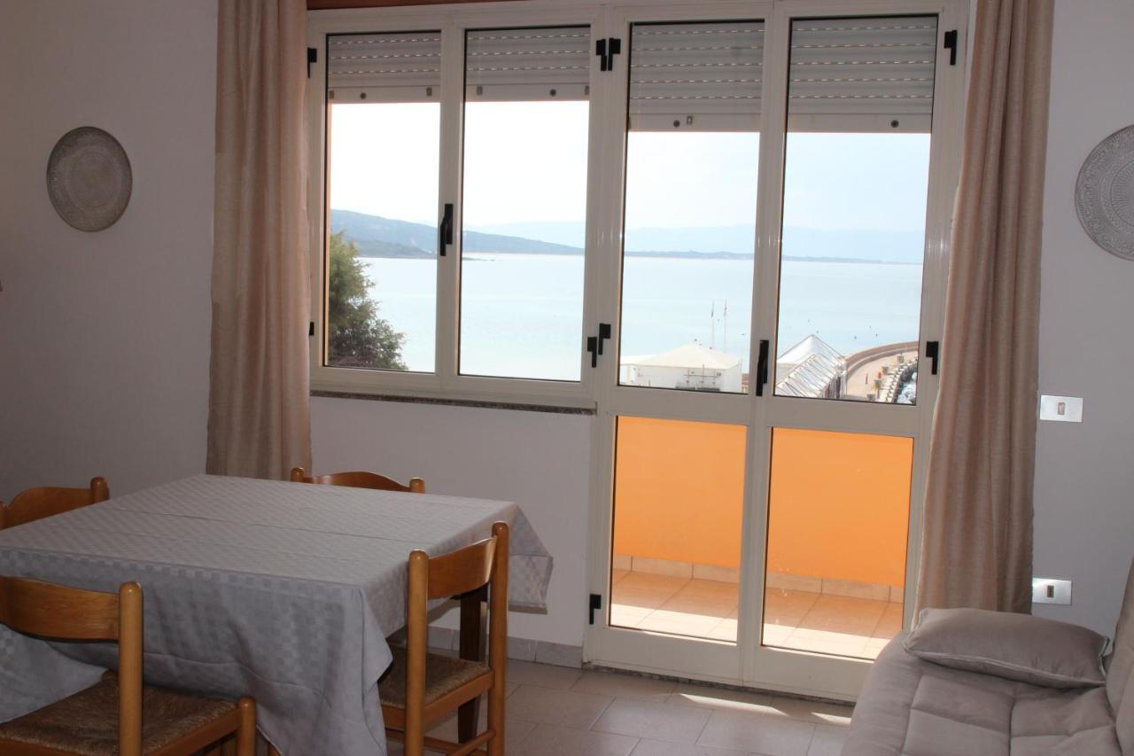 Borgo Spiaggia Vista Mare Isola Rossa Esterno foto