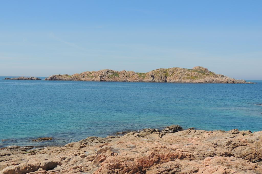 Borgo Spiaggia Vista Mare Isola Rossa Esterno foto