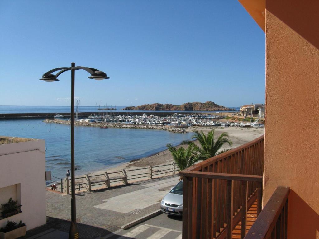 Borgo Spiaggia Vista Mare Isola Rossa Camera foto